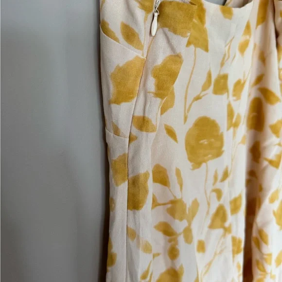 NWOT Dynamite V-neck Slip Mini Dress - Picture 6 of 8